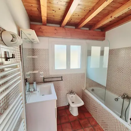 Duplex Meuble Dans Petite Copropriete Greoux-les-Bains